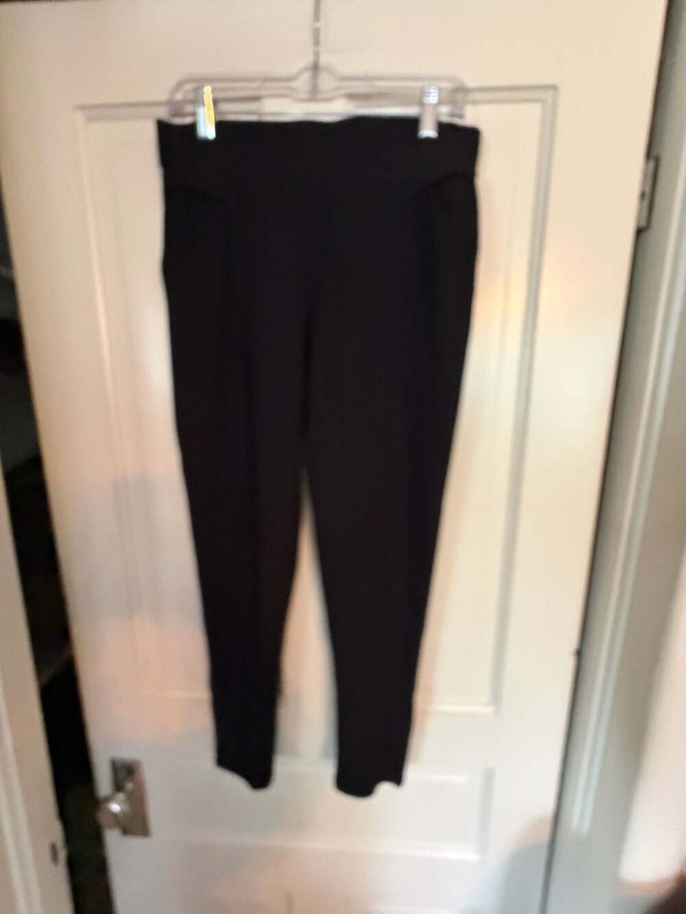 Maze Collection Black Piqué Textured High-Rise Tapered Pull-On Pants